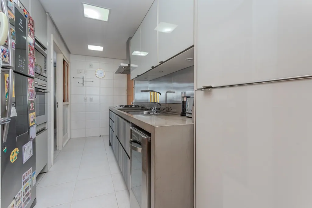 Apartamento 3 dormitórios no bairro Petrópolis