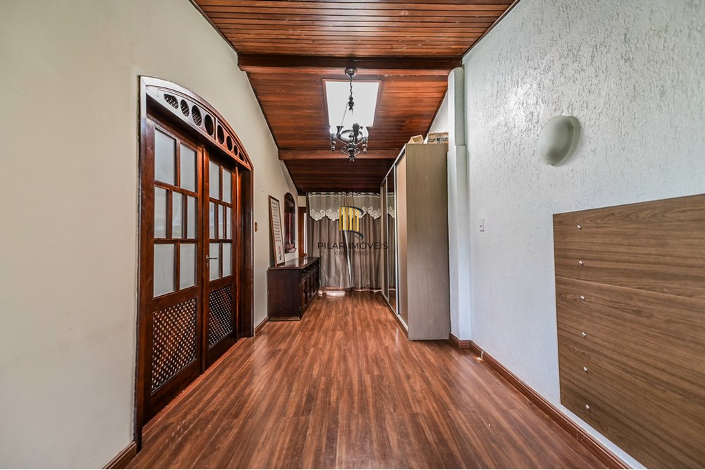 Casa de Condomínio 4 dormitórios no bairro Santa Tereza