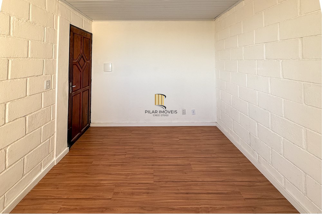 Apartamento 2 dormitórios no bairro Guajuviras
