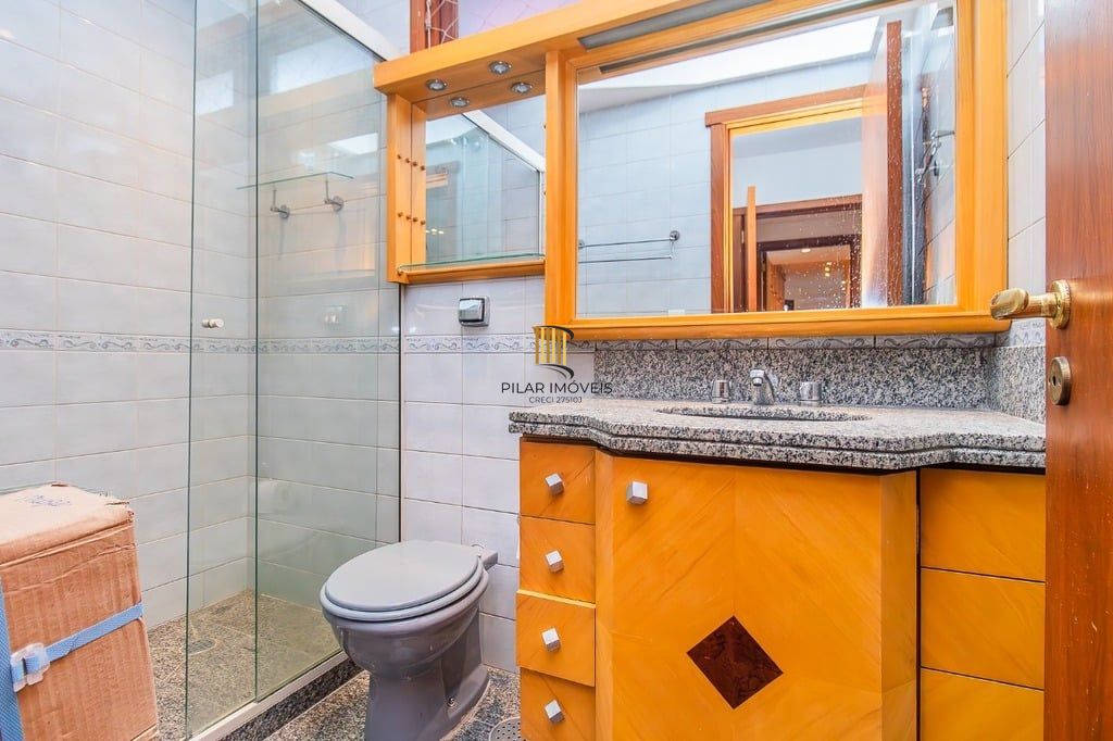 Apartamento 3 dormitórios no bairro Moinhos de Vento