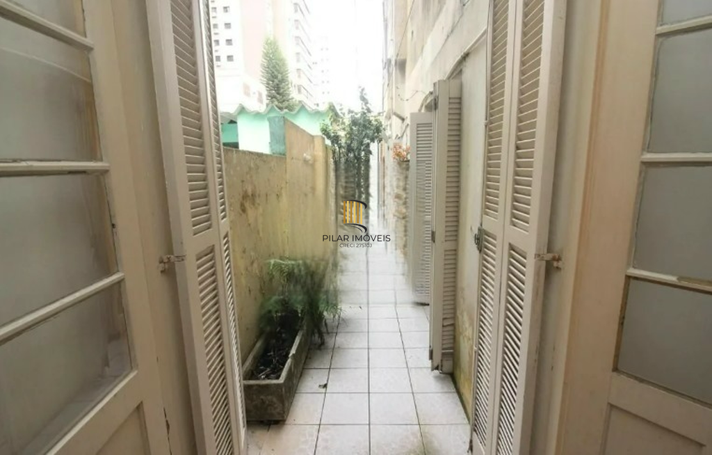 Apartamento 3 dormitórios no bairro Menino Deus