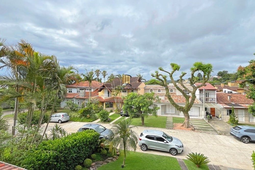Casa de Condomínio 5 dormitórios no bairro Ipanema