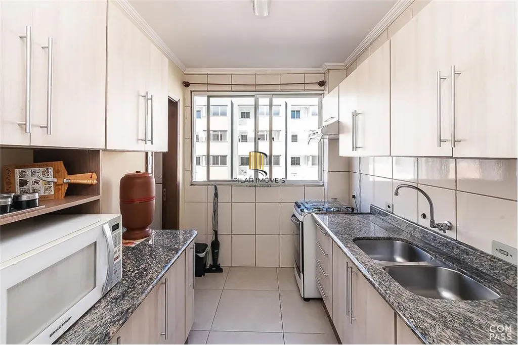 Apartamento 2 dormitórios no bairro Menino Deus