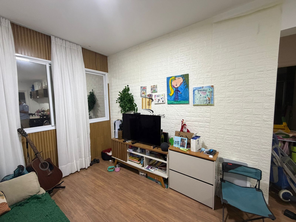 Apartamento 2 dormitórios no bairro Vila São José