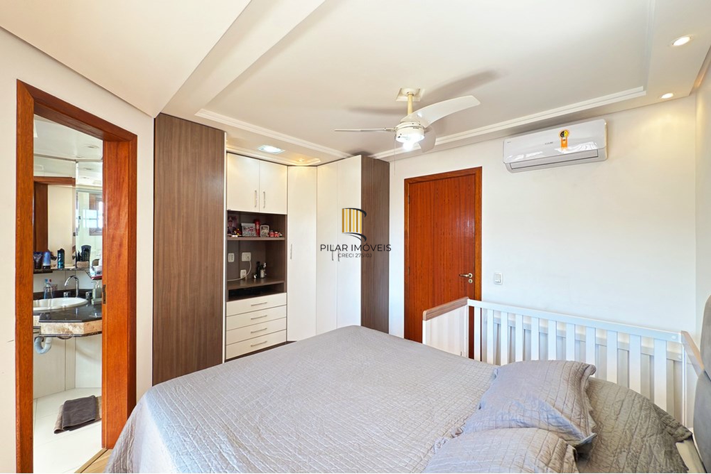 Casa 4 dormitórios no bairro Aberta dos Morros