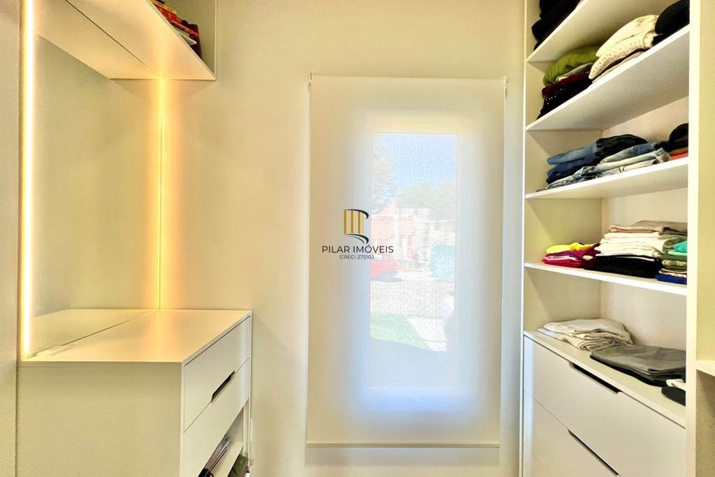 Casa de Condomínio 3 dormitórios no bairro Sanga Funda