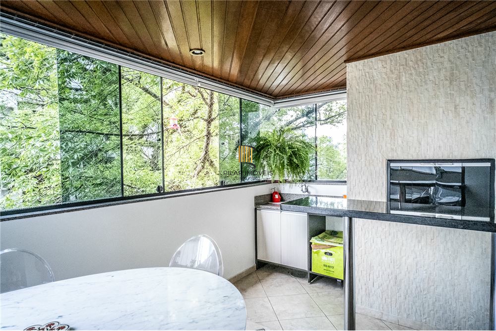 Apartamento 2 dormitórios no bairro Petrópolis