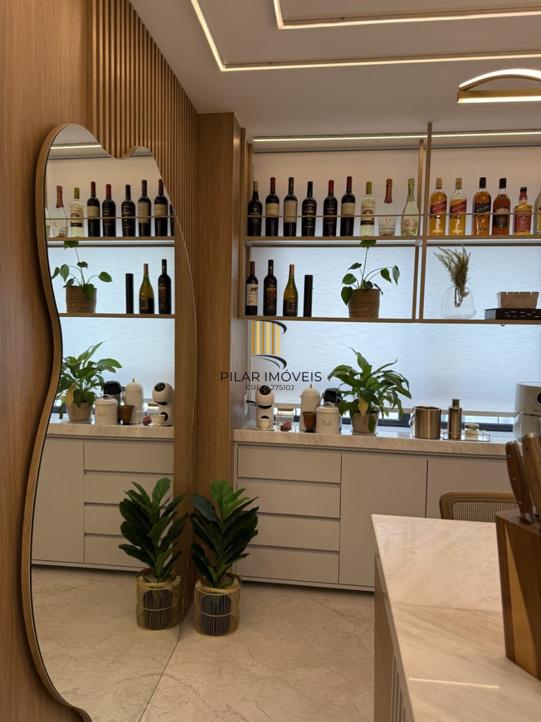 Apartamento 2 dormitórios no bairro Cristal