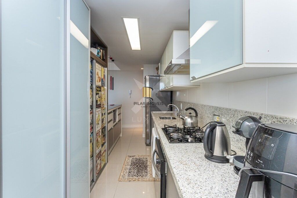 Apartamento 2 dormitórios no bairro Três Figueiras