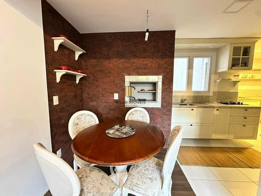 Apartamento 3 dormitórios no bairro Menino Deus