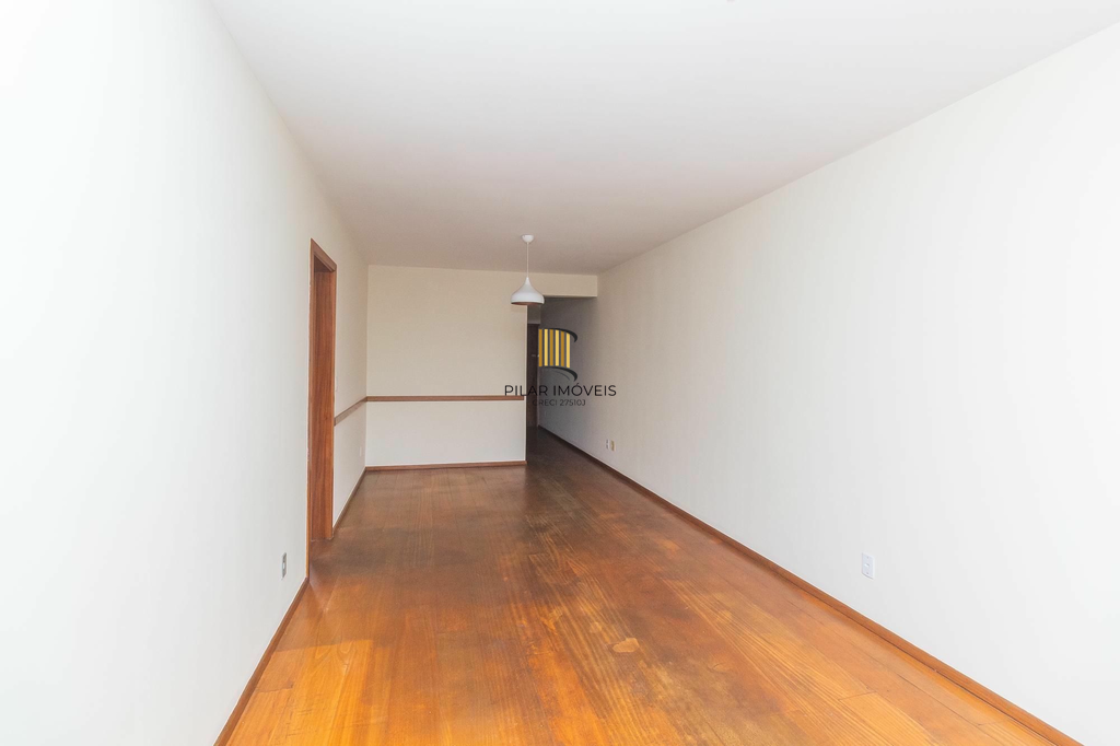Apartamento 2 dormitórios no bairro Bom Fim