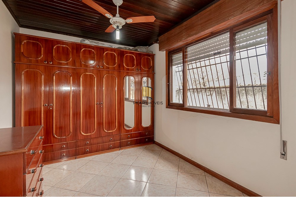 Casa 4 dormitórios no bairro Cavalhada