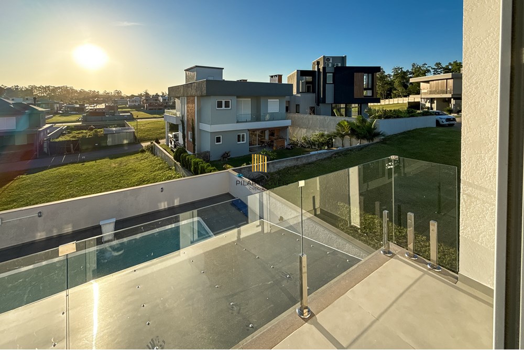 Casa de Condomínio 3 dormitórios no bairro Sanga Funda