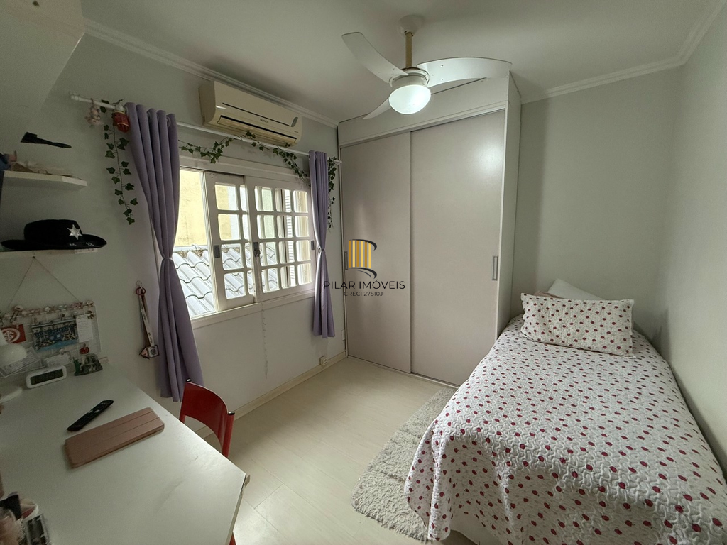 Casa de Condomínio 3 dormitórios no bairro Sarandi