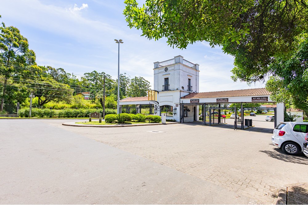 Casa de Condomínio 3 dormitórios no bairro Krahe