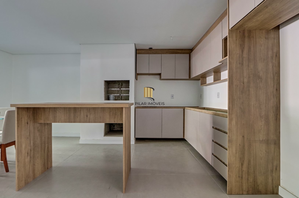 Casa 3 dormitórios no bairro Chácara das Pedras