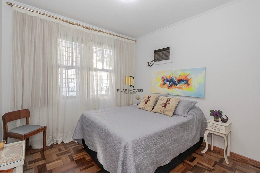 Casa 3 dormitórios no bairro Jardim do Salso