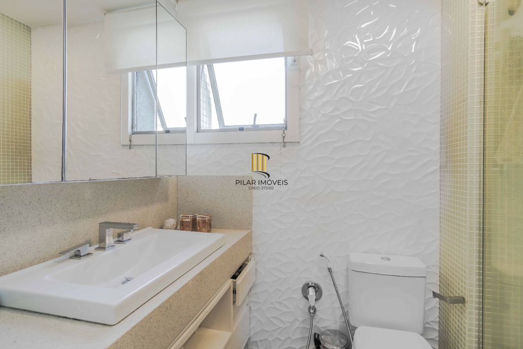 Apartamento 4 dormitórios no bairro Jardim Europa