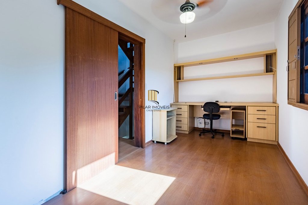 Casa de Condomínio 2 dormitórios no bairro Aberta dos Morros