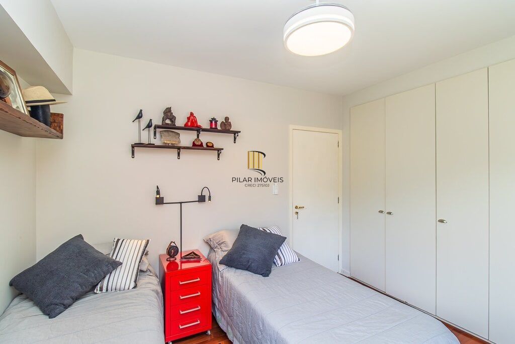 Apartamento 3 dormitórios no bairro Mont Serrat