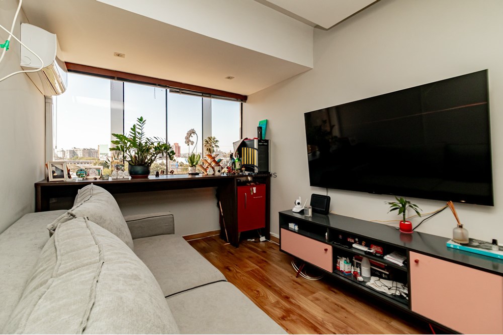 Apartamento 2 dormitórios no bairro Menino Deus