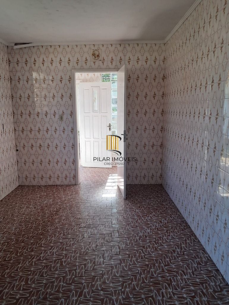 Casa 3 dormitórios no bairro Santa Maria Goretti