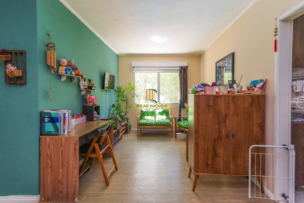 Casa 2 dormitórios no bairro Camaquã