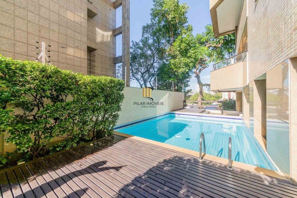 Apartamento 4 dormitórios no bairro Moinhos de Vento