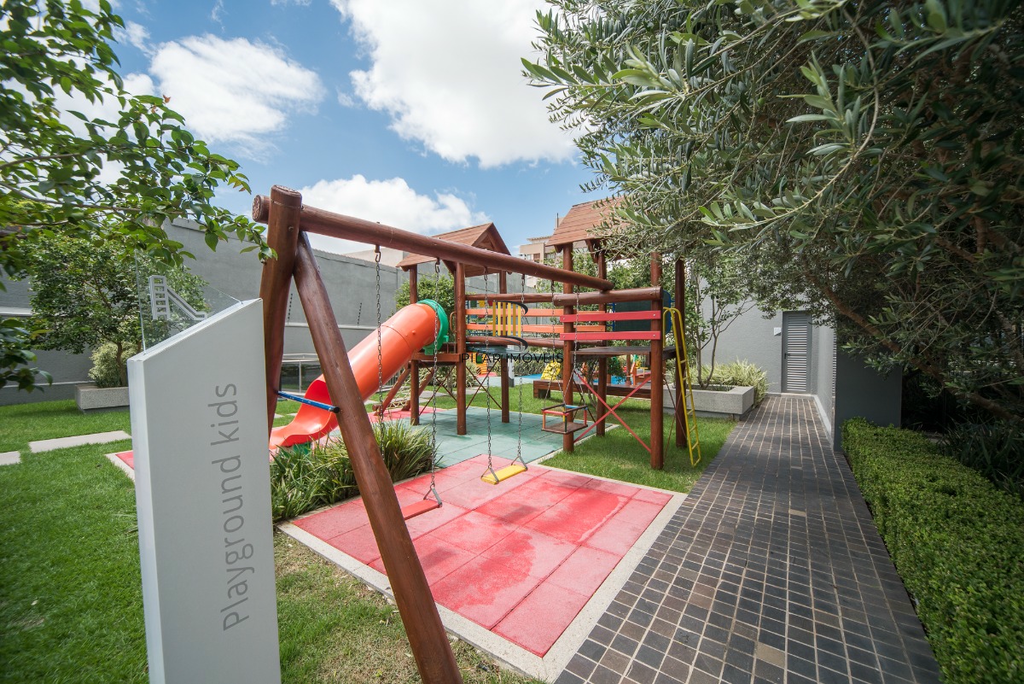 Apartamento 4 dormitórios no bairro Jardim Europa