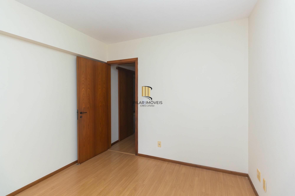 Apartamento 2 dormitórios no bairro Bom Fim