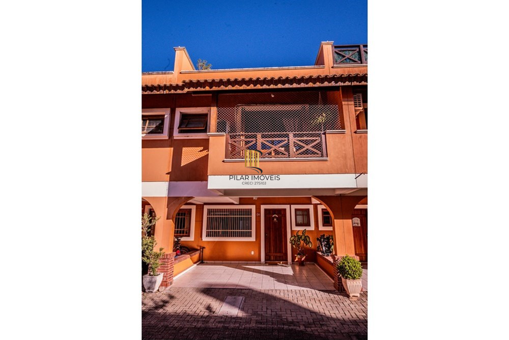 Casa de Condomínio 3 dormitórios no bairro Tristeza