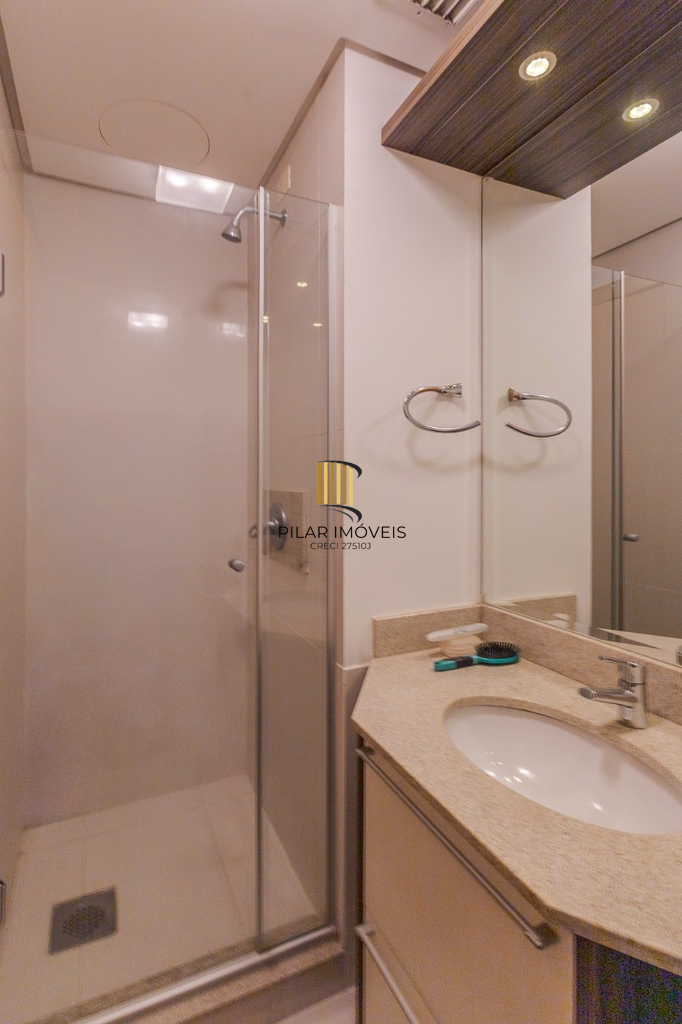 Apartamento 2 dormitórios no bairro Três Figueiras