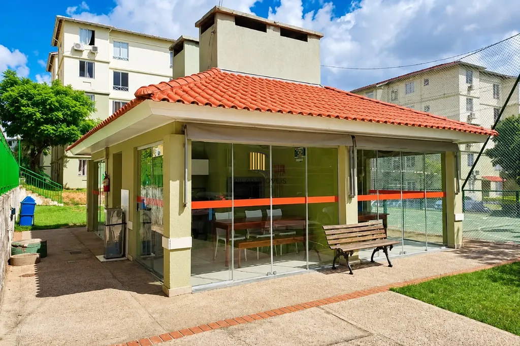 Apartamento 2 dormitórios no bairro Mário Quintana