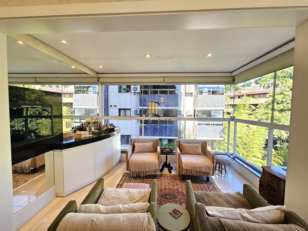 Apartamento 3 dormitórios no bairro Bela Vista