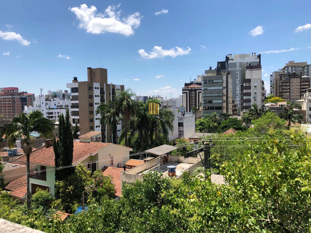 Apartamento 2 dormitórios no bairro Bom Fim