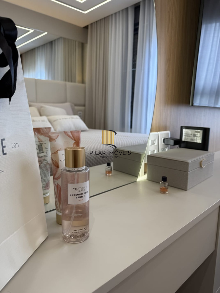 Apartamento 2 dormitórios no bairro Cristal