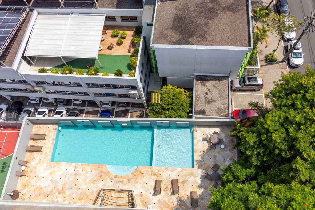 Apartamento 4 dormitórios no bairro Auxiliadora