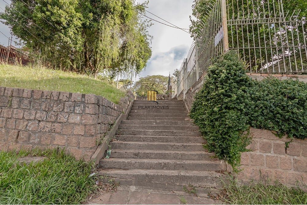 Casa 3 dormitórios no bairro Santa Tereza