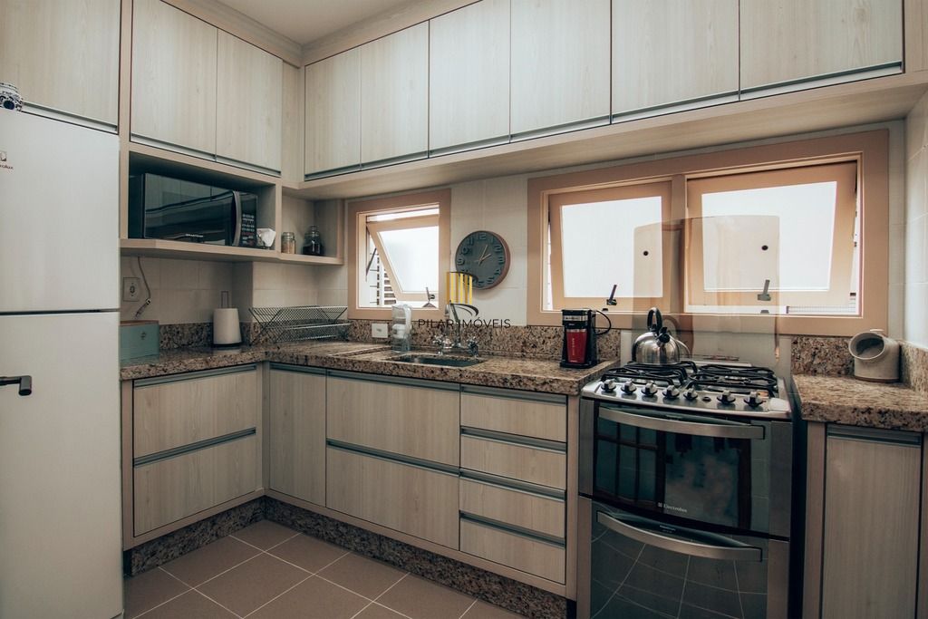 Apartamento 2 dormitórios no bairro Petrópolis