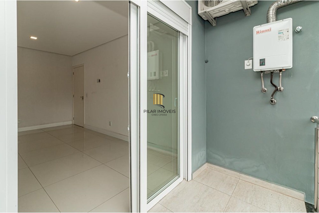 Casa 4 dormitórios no bairro Nonoai