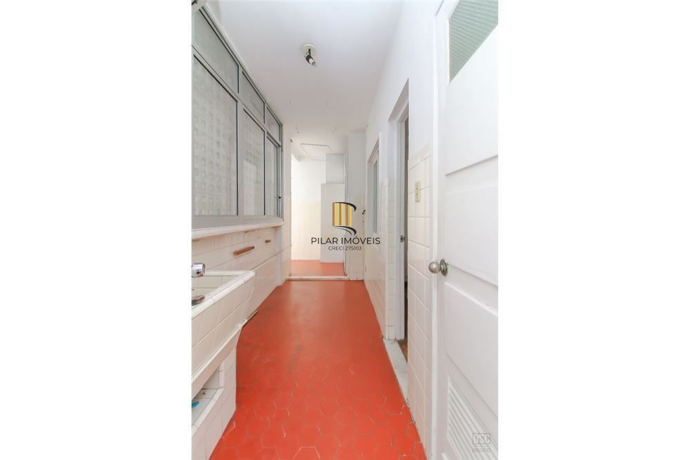 Apartamento 4 dormitórios no bairro Centro Histórico