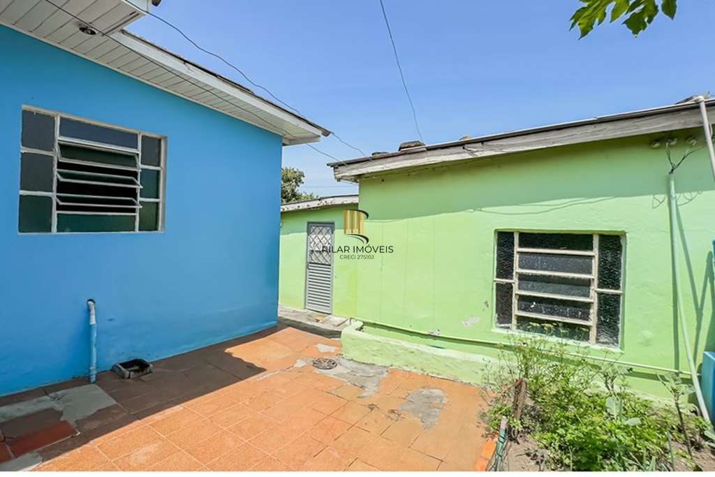 Casa 5 dormitórios no bairro Vila Jardim