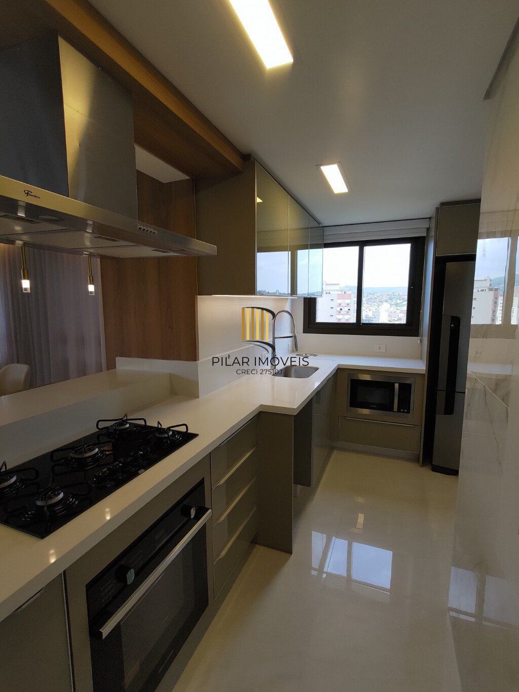 Apartamento 3 dormitórios no bairro Petrópolis