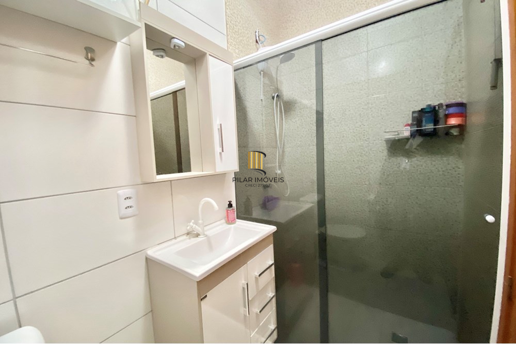 Casa de Condomínio 2 dormitórios no bairro Olaria