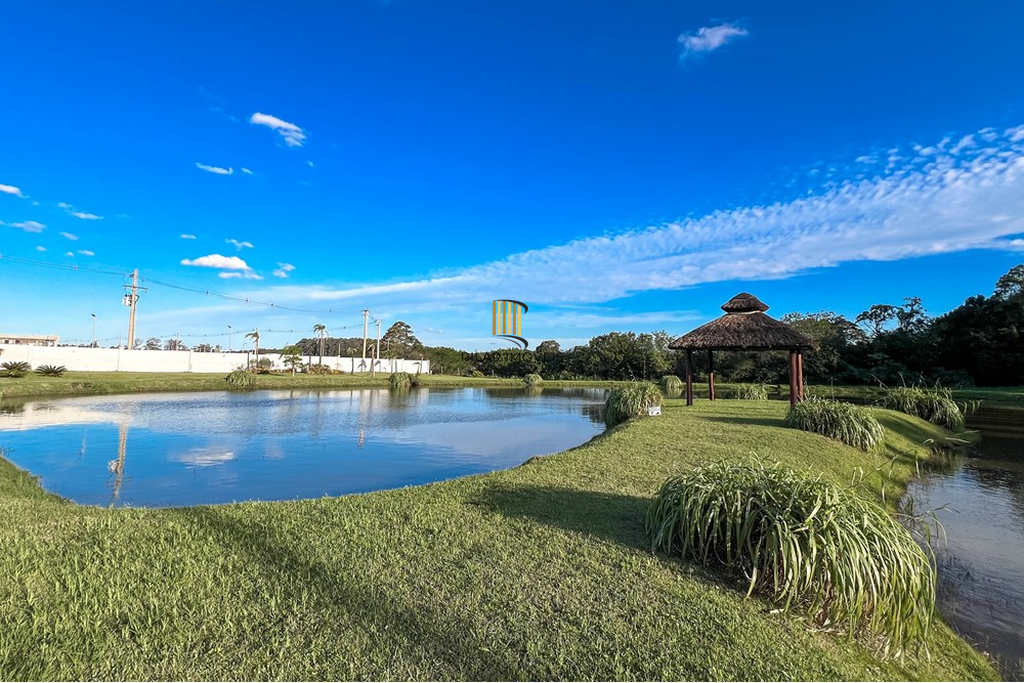 Casa de Condomínio 3 dormitórios no bairro Sanga Funda