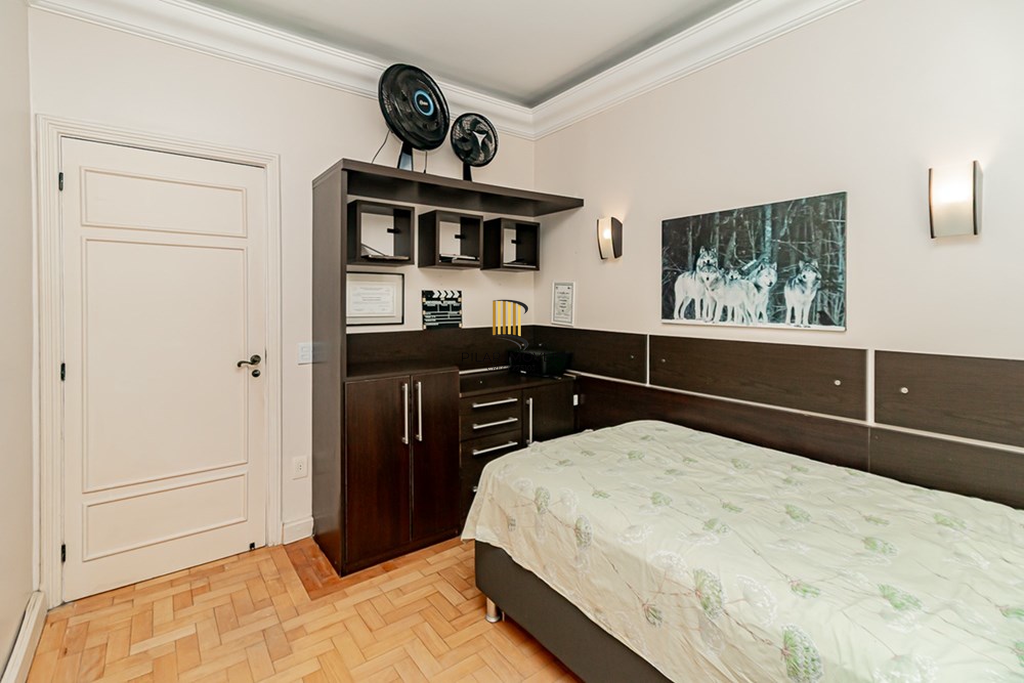 Apartamento 3 dormitórios no bairro Mont Serrat