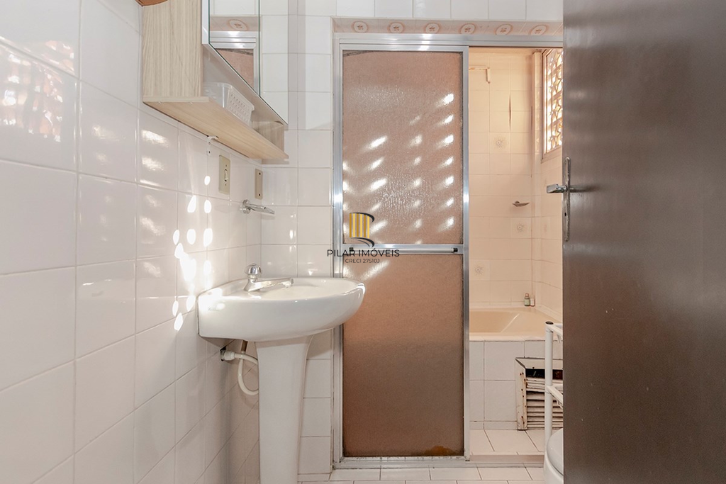 Casa 6 dormitórios no bairro São Sebastião