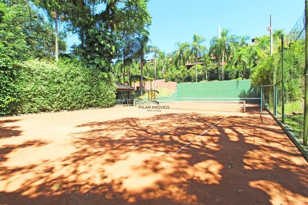 Casa de Condomínio 4 dormitórios no bairro Santa Tereza