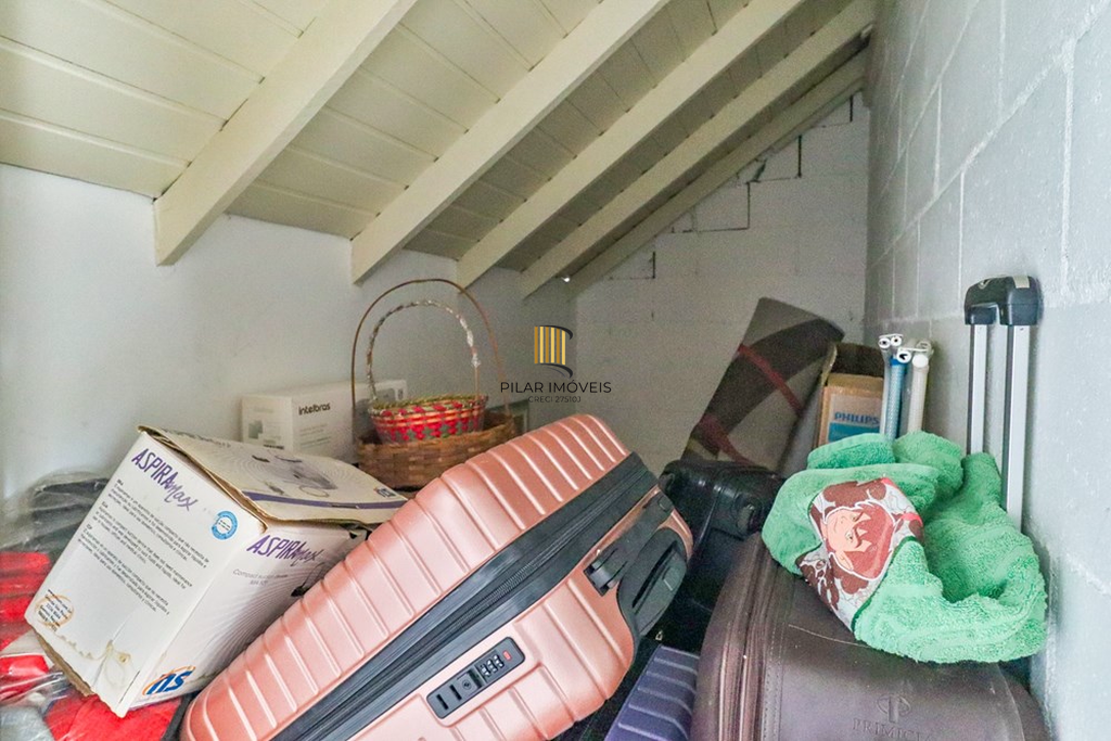 Casa de Condomínio 3 dormitórios no bairro São Sebastião