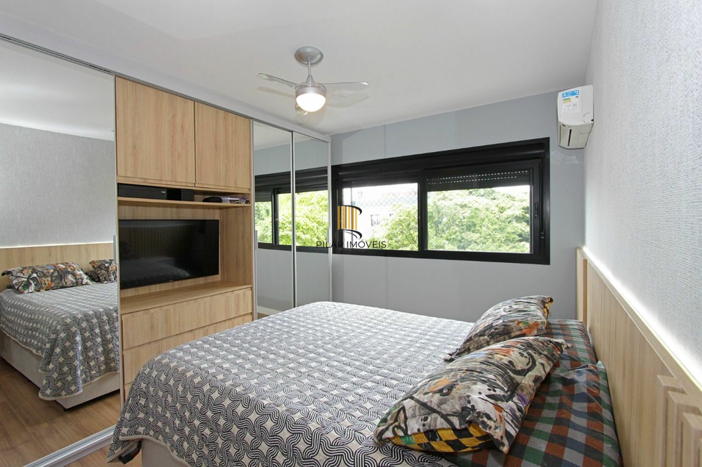 Apartamento 3 dormitórios no bairro Menino Deus